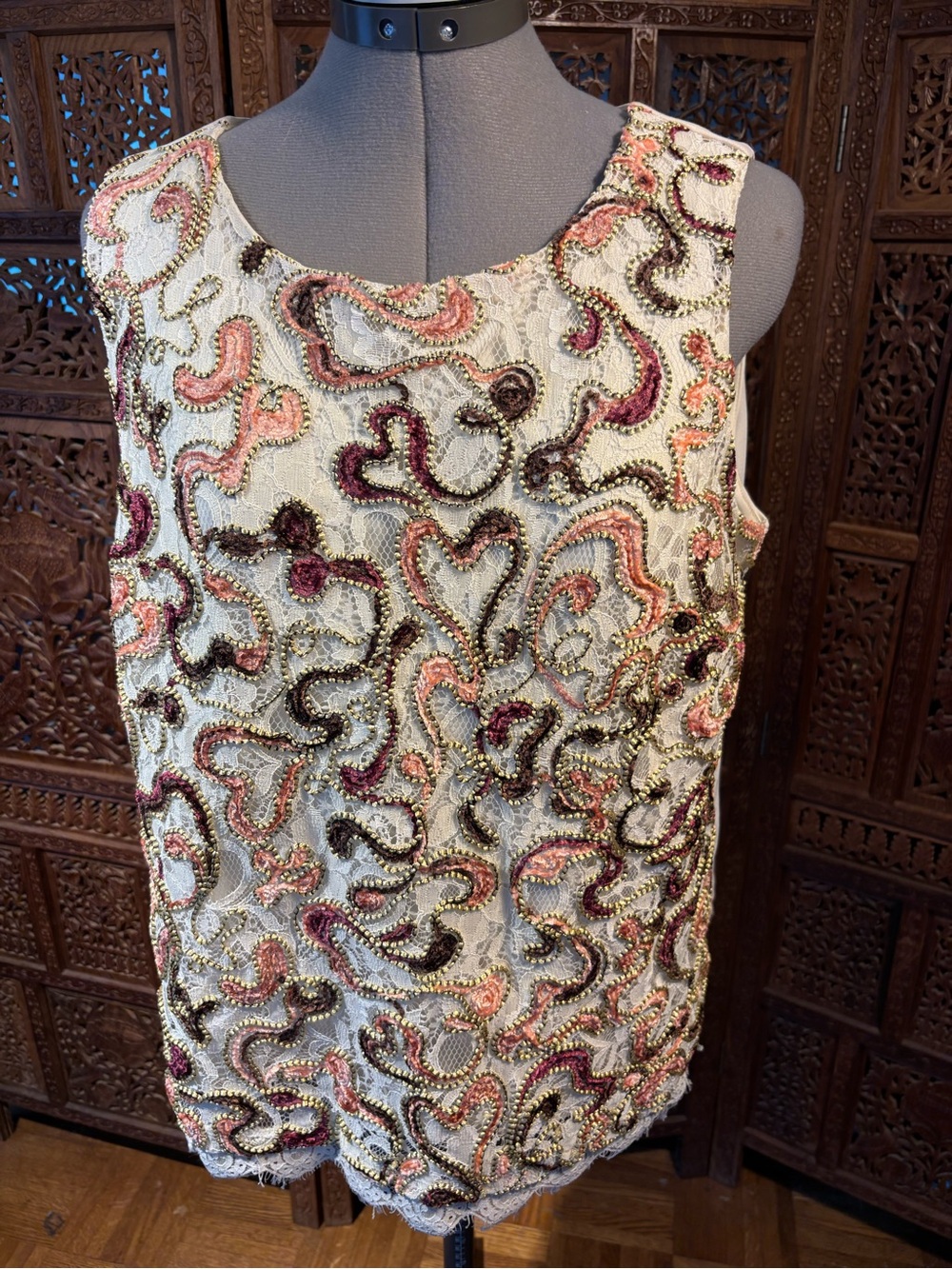 Thalia Sodi Cream Lace Beaded Embellished Tank with Pink and Brown Accents